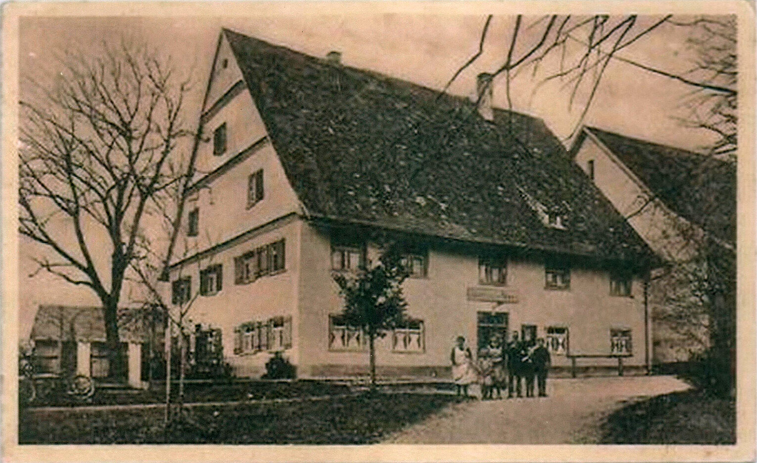 Gasthaus Kreuz historische Ansicht Alte Aufnahme eines Gasthauses mit Fachwerkfassade und Schindeldach